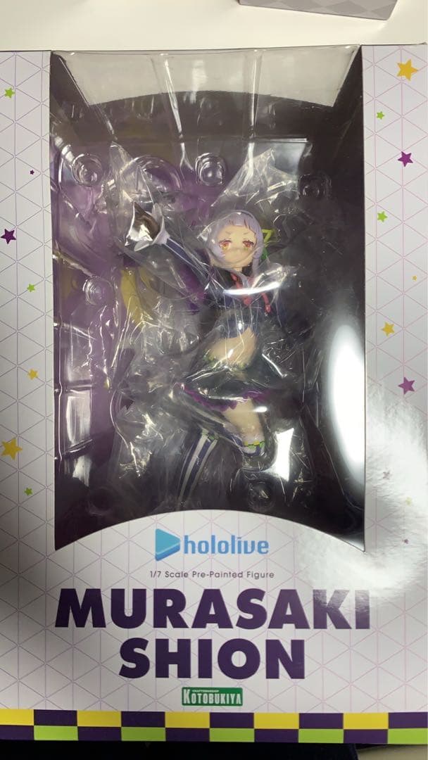ホロライブ紫咲シオンコトブキヤ1/8スケールフィギュア