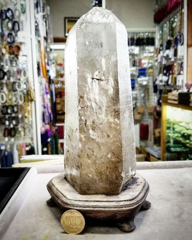 山梨県産水晶　24cm 山梨県乙女鉱山産 水晶 (Quartz / Japan) - 鉱物標本販売店 | Natural