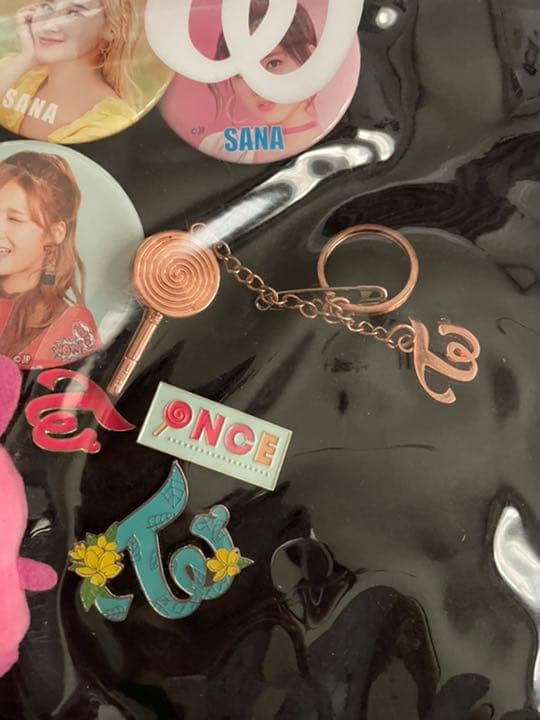 twice サナ 痛バ 缶バッジ まとめ売り TWICE サナ 缶バッジ まとめ売り