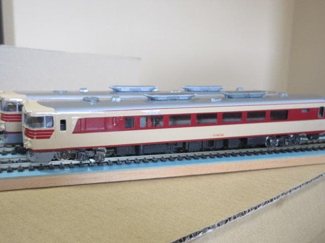 国鉄 キハ80系 特急形気動車 4両セット HOゲージ (金属製・カツミ製）