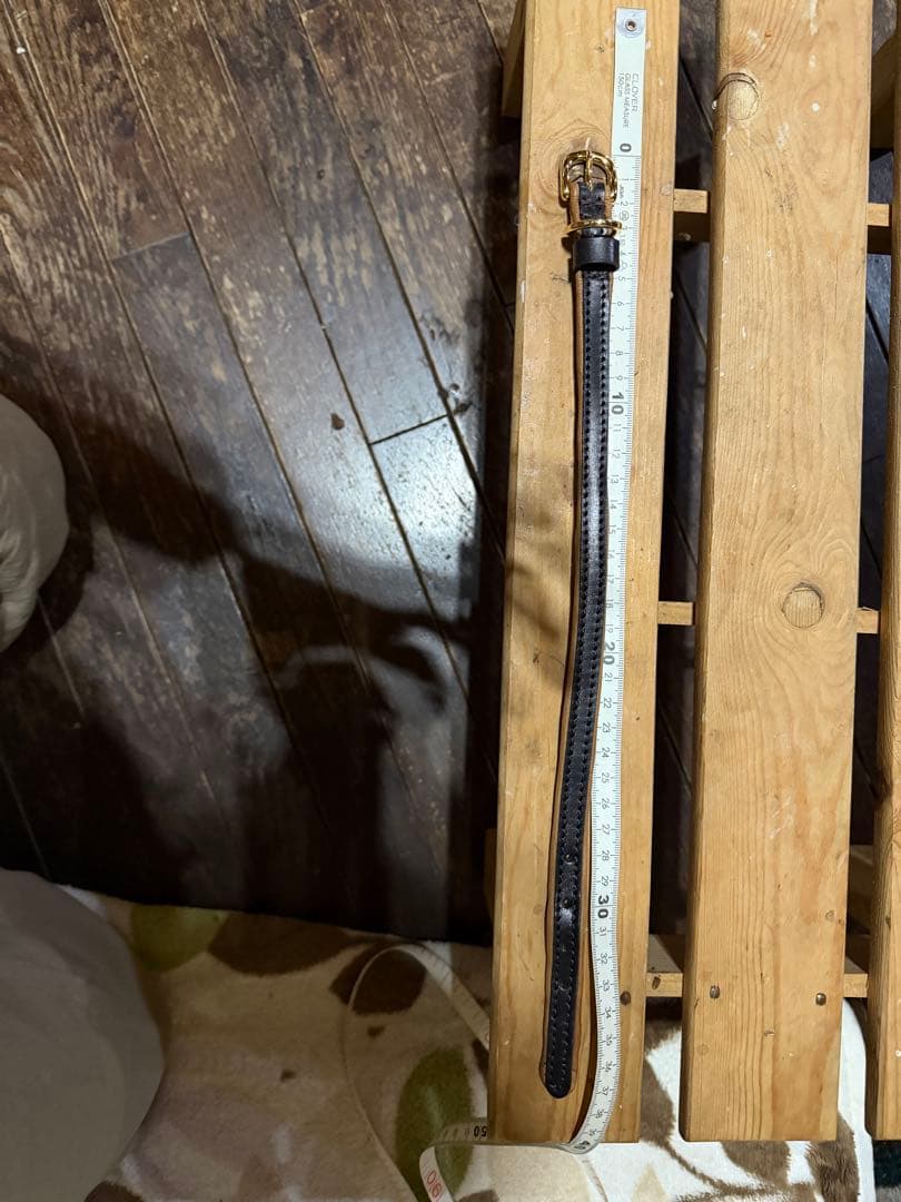 鹿革製品首輪 レザー製二重巻き首輪 黒と茶色バックルゴールド - メルカリ