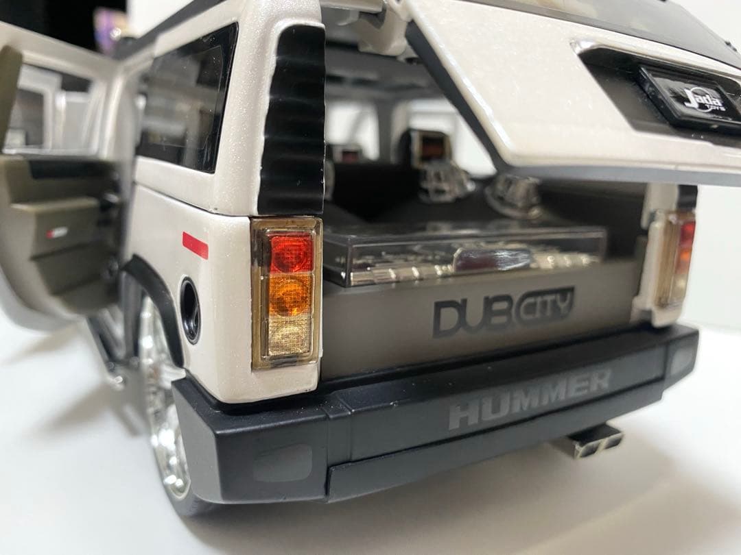 美品　1/18 アメ車　ミニカー　ハマー　H2 DUB スピナーホイール