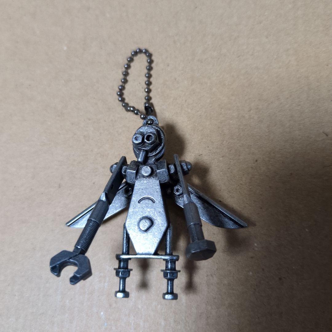 米津玄師 JUNK ガチャ がらくたくん キーホルダー 黒 メタリック レア