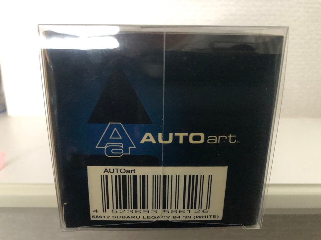 AUTOart 1/43 スバル レガシィ B4 ホワイト