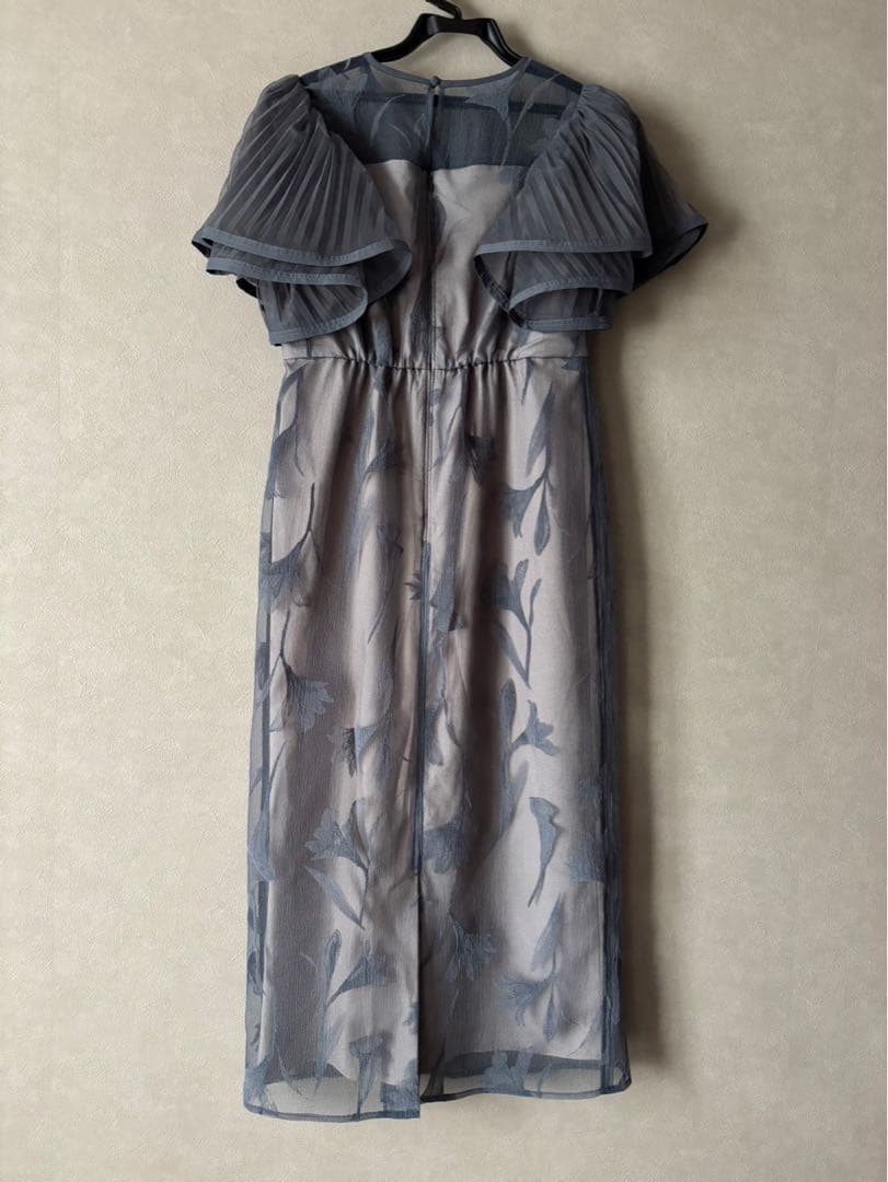 LE’RUREリルアー Circurar sleeve flower dress