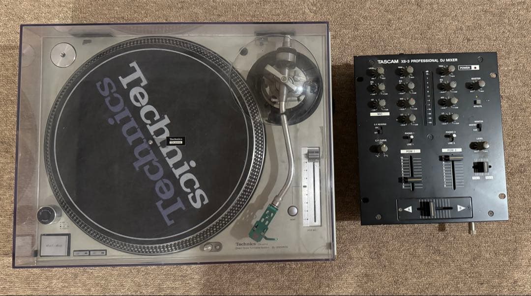 り*り様 Technics SL-1200MK3Dターンテーブル 起動、接続は確 り*り様 Technics SL-1200MK3Dターンテーブル 起動、接続は確