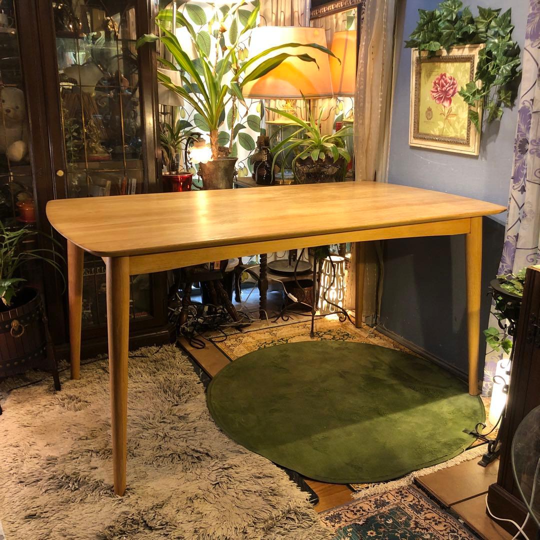 ヴィンテージ IDC OTSUKAオークソリッド　テーブル