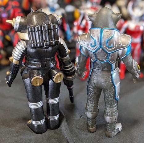 大怪獣バトル・ウルトラ銀河伝説（バンダイ）ソフビフィギュア15体＋6体セット