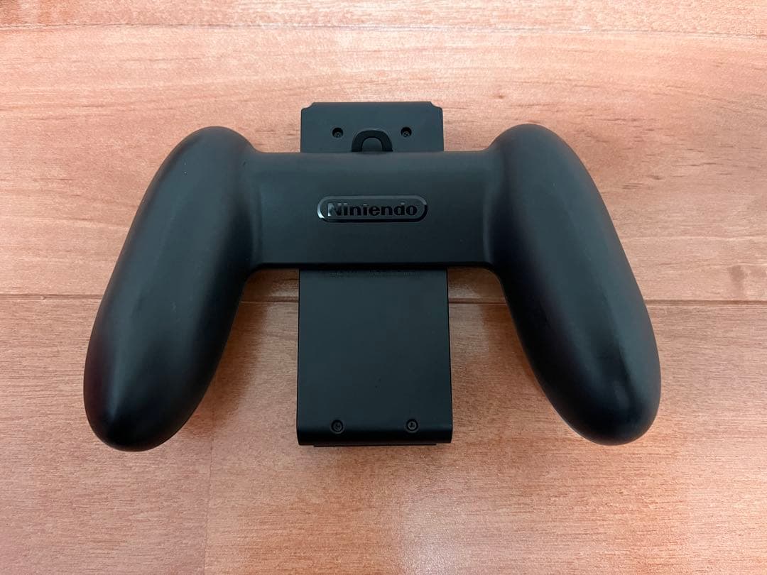 【コントローラー若干難あり】Nintendo Switch 本体【おまけ付き】