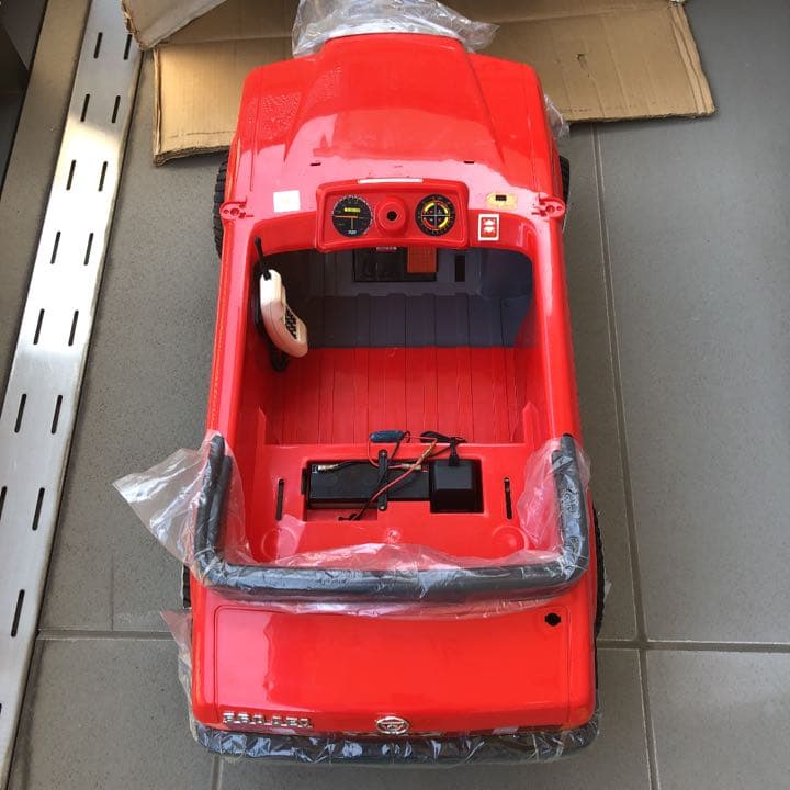 イチコー 電動車 スーパーセダン 未使用