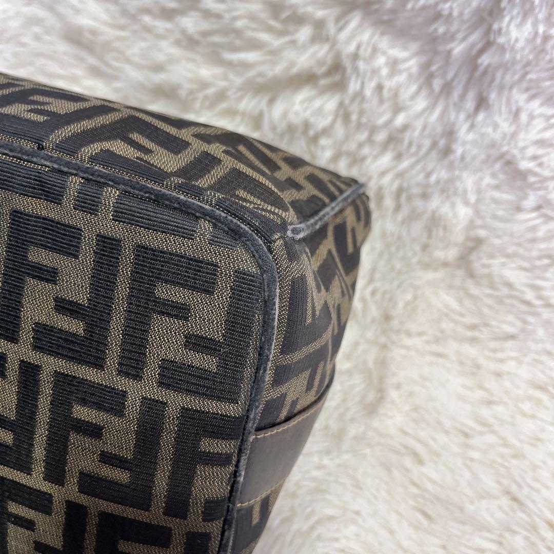 FENDI フェンディ ズッカ柄　ハンドバッグ　バニティバッグ　希少　レア