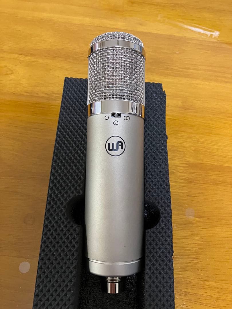 FERNANDES ストラトタイプ（SSH） トレモロアーム付、新品弦張替済