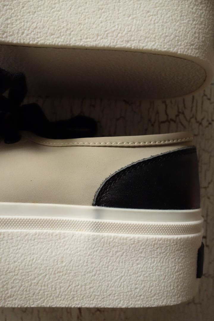 the GazettE レザースニーカー 2017年 15周年 暴動区 愚鈍の桜 - メルカリ