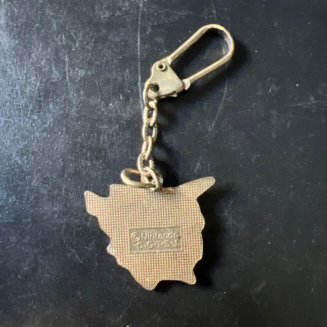 ピカチュウキーホルダー