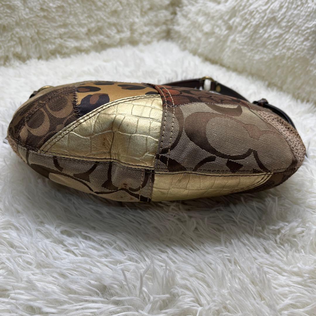 希少 COACH シグネチャー　レオパード　パッチワーク　ショルダーバッグ