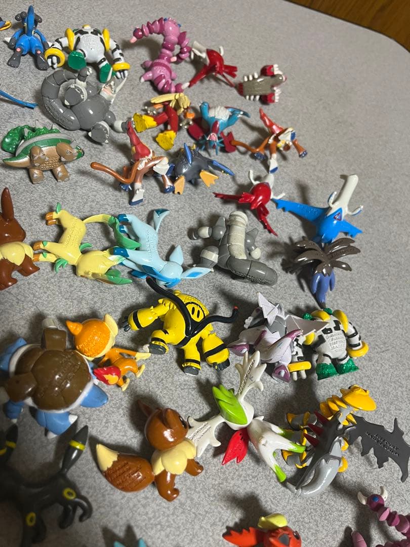 ポケモン　フィギュア　モンコレ　まとめ売り　刻印入り　当時物　63個