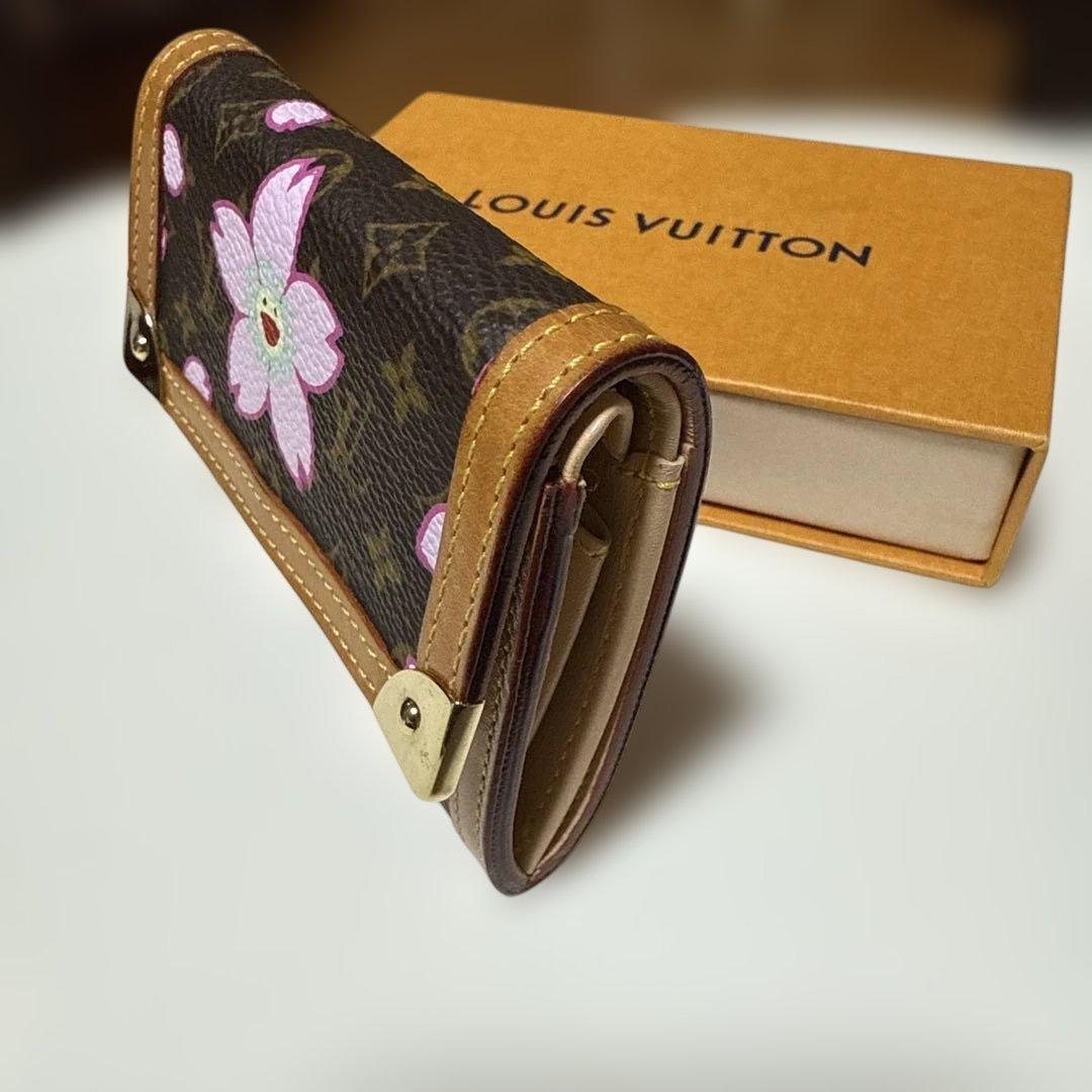 ルイヴィトン モノグラム チェリーブロッサム ポシェットクレ ケース