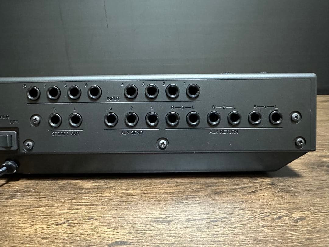 未使用に近い美品 YAMAHA KM802 アナログミキサー 取り扱い説明書付き