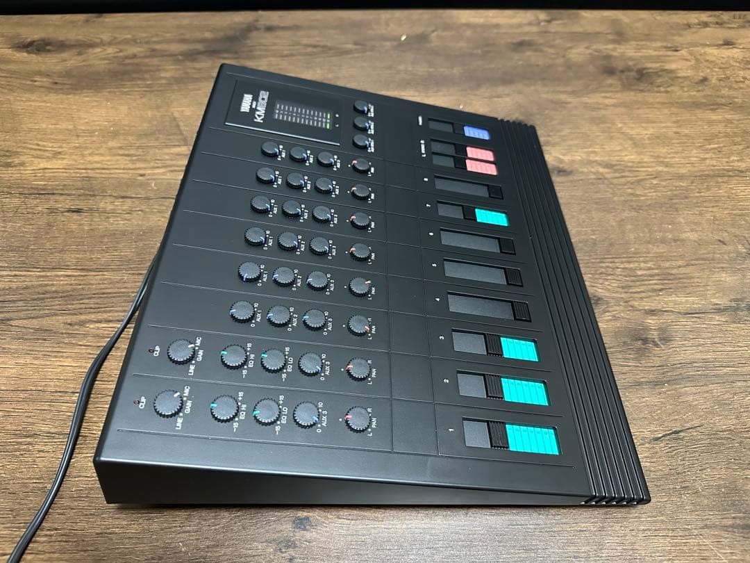 未使用に近い美品　YAMAHA KM802 アナログミキサー　取り扱い説明書付き