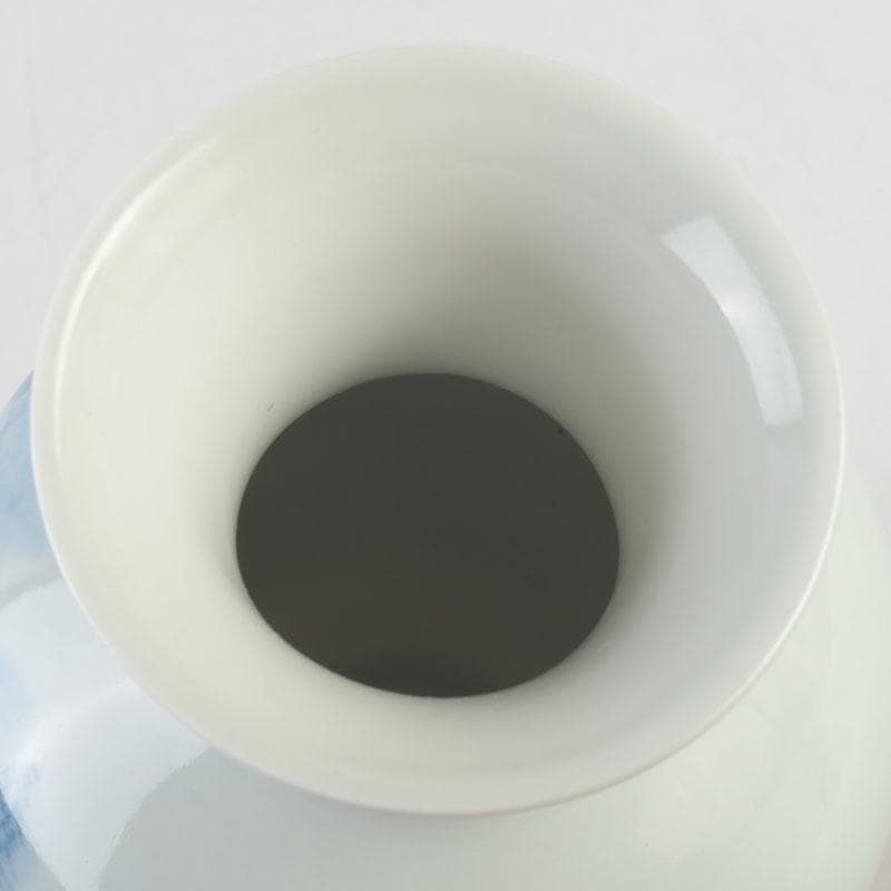 中国 景徳鎮製 青花 山水楼閣文瓶 花瓶 在銘 V 9576