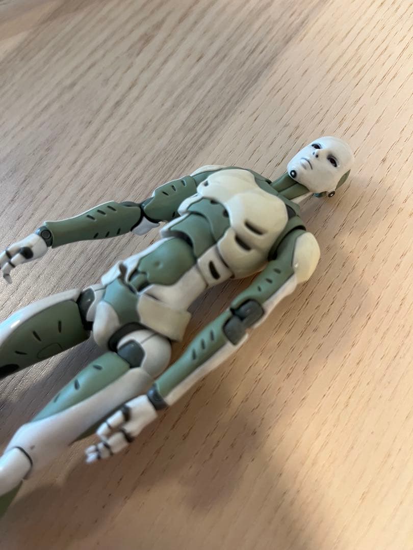 東亜重工製 合成人間