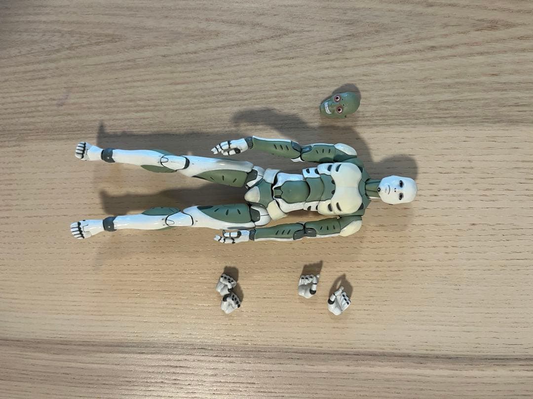 東亜重工製 合成人間