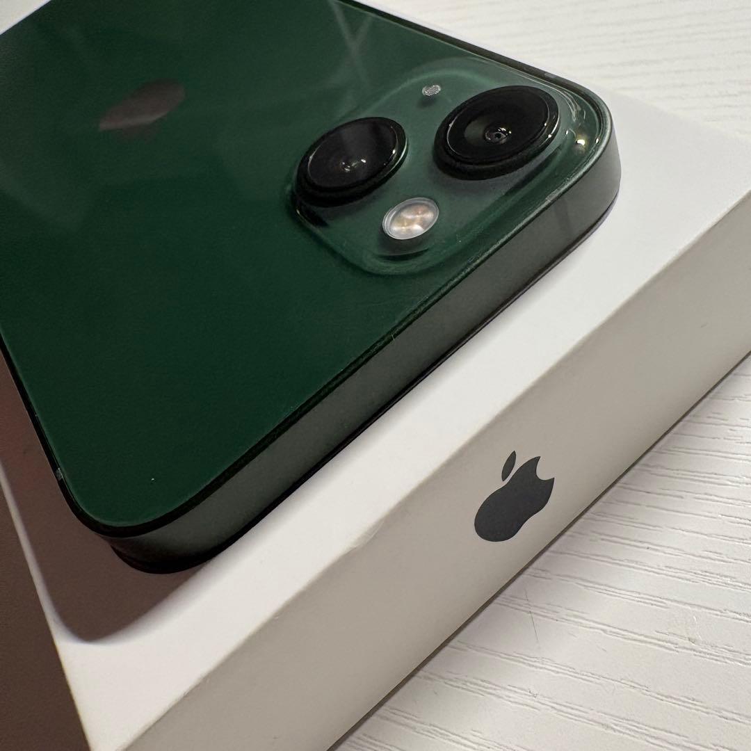 iPhone 13 128GB グリーン SIMフリー 極美品