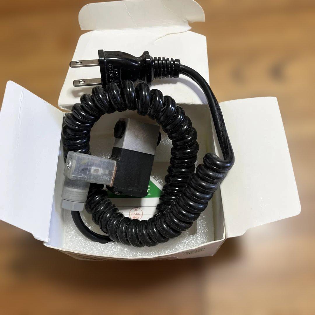 CO2ジェネレーター 化学反応式ボンベ2.5ℓ電磁弁付