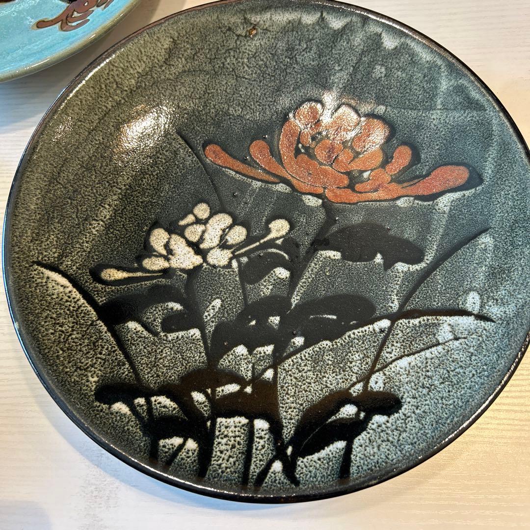 陶器の皿5枚セット 花と枝デザイン