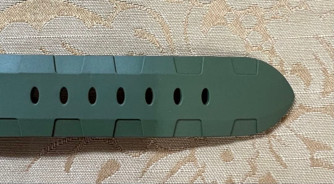 PANERAI ラバーストラップ カウッチューグリーン