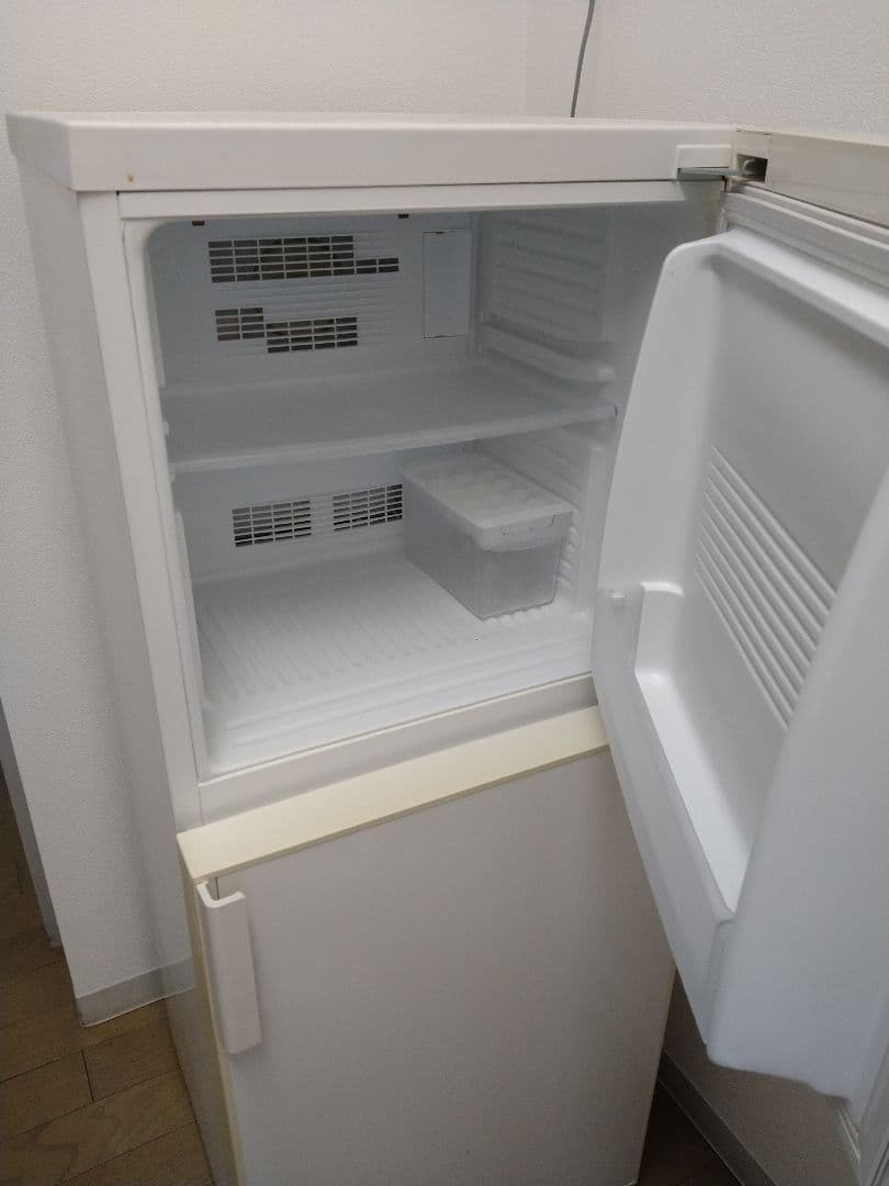 ホワイト 二段式冷蔵庫