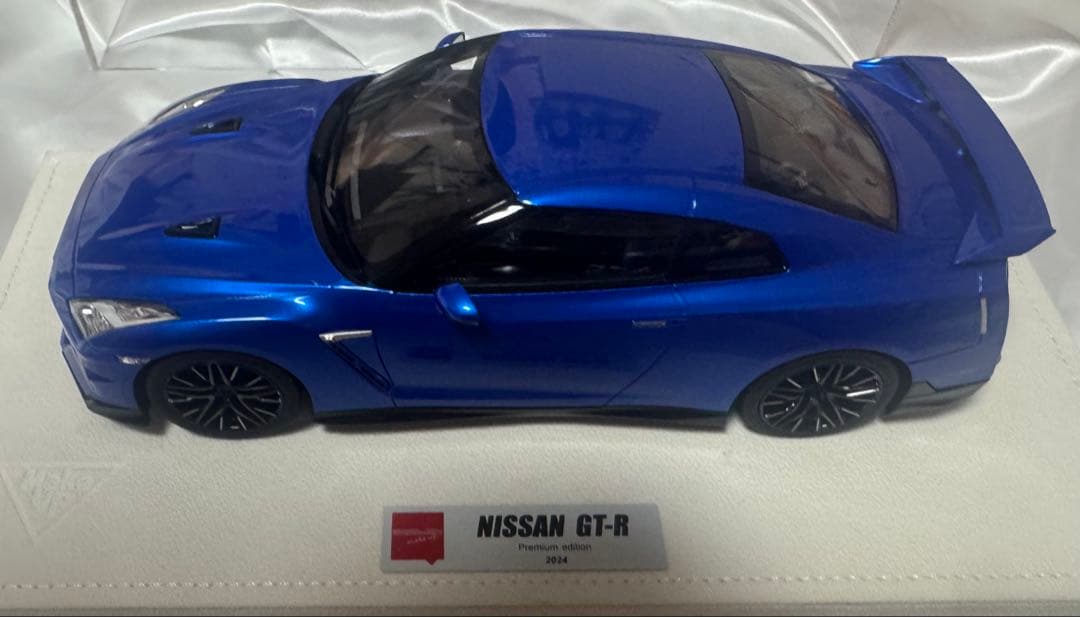 ミニカー EIDOLON NISSAN GT-R Premium edition 2024