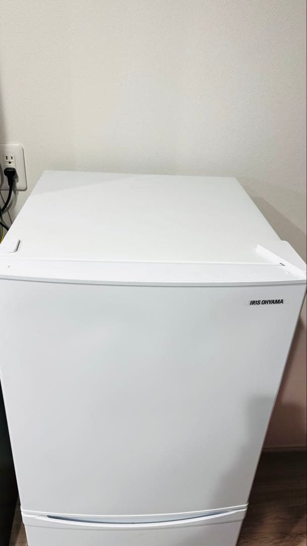 アイリスオーヤマ　冷蔵庫　142L