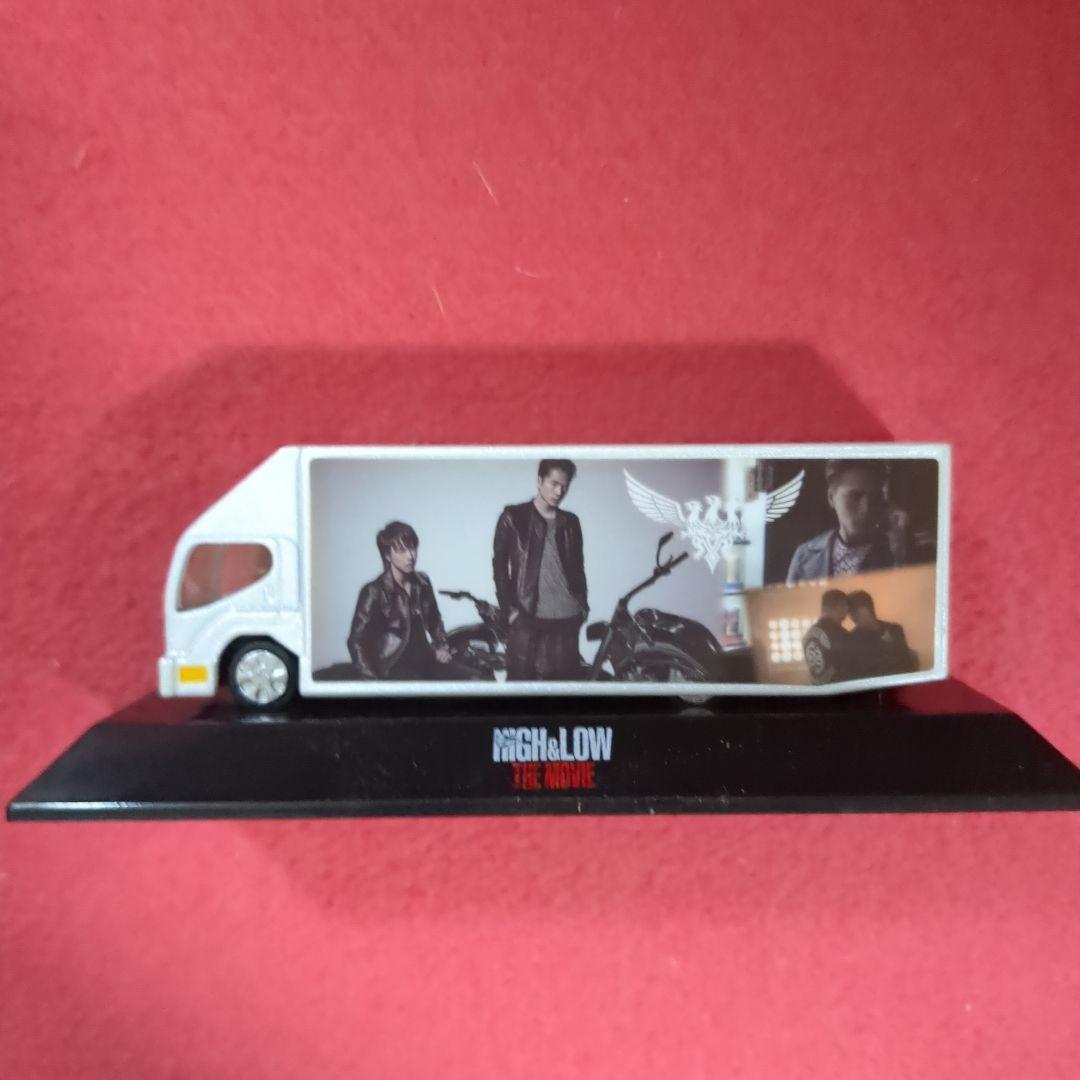 TAKAHIR&OMI HIGH&LOW THE MOVIE トラックフィギュア TAKAHIR&OMI HIGH&LOW THE MOVIE トラックフィギュア 2026年最新