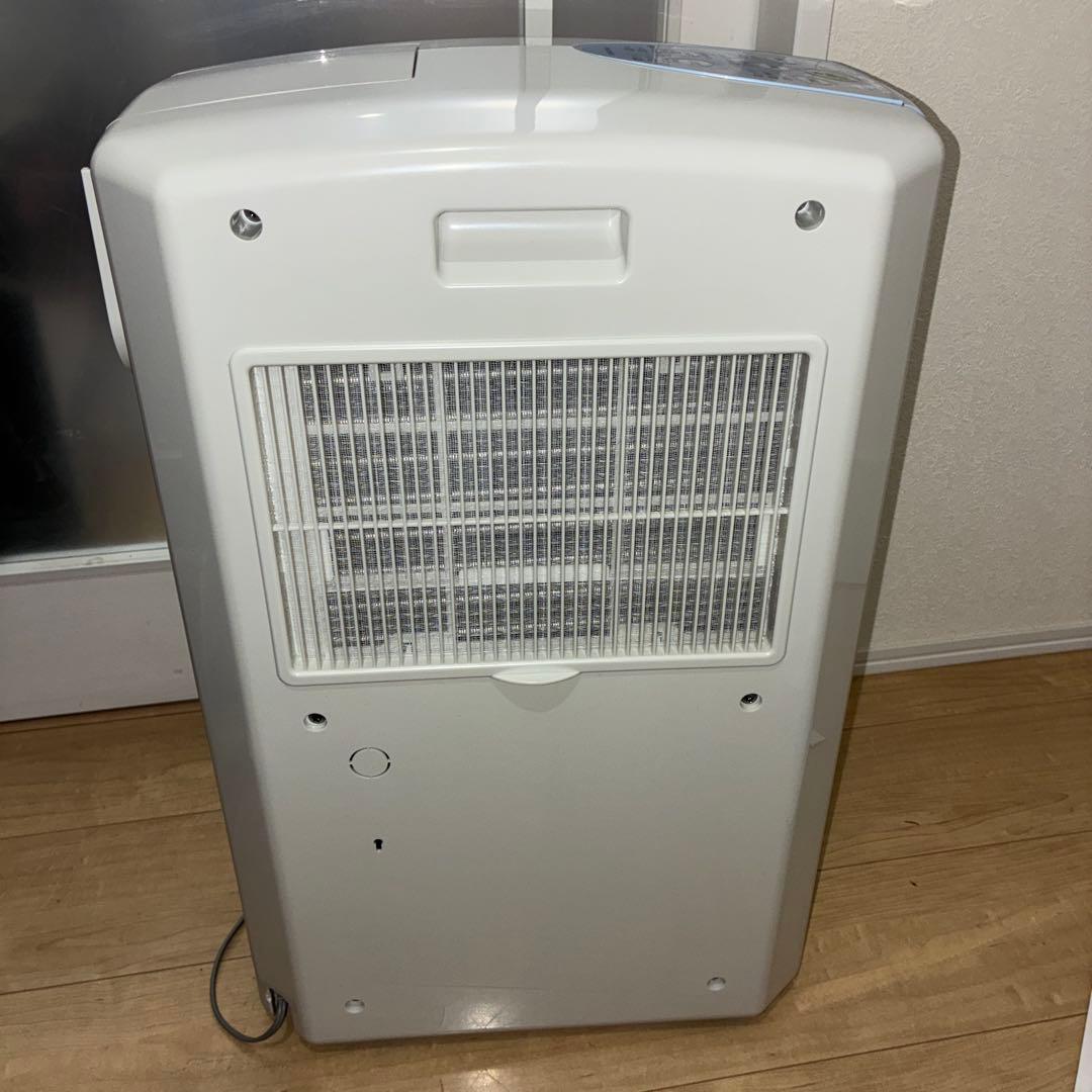 極美品　CORONA CDM-F1021 冷風・除湿・衣類乾燥機　1台3役