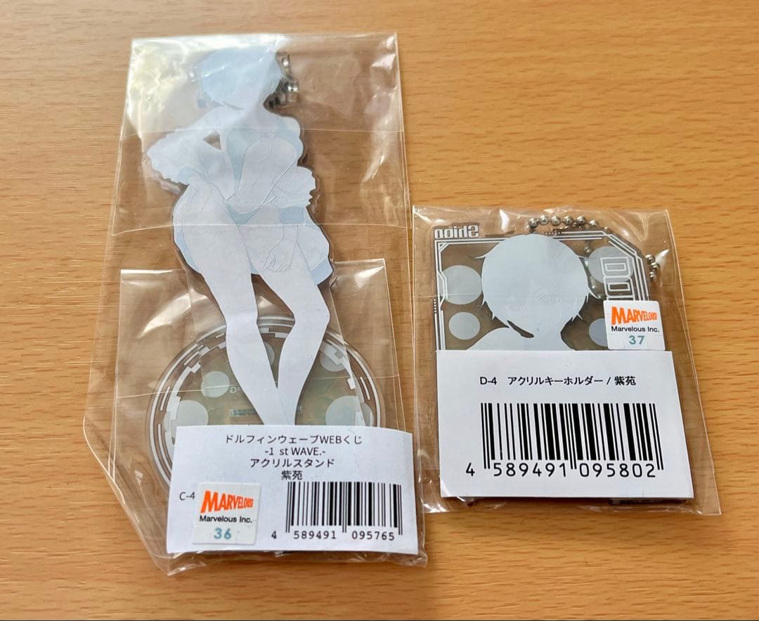 ドルフィンウェーブwebくじ アクリルスタンド 紫苑セット - メルカリ