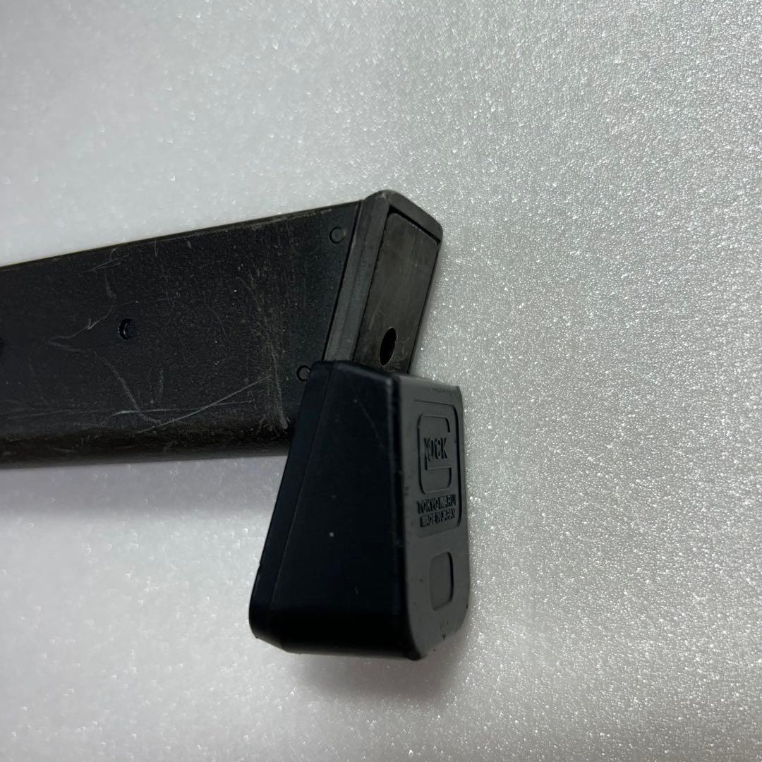 ピ*玉様 東京マルイ GLOCK 18C ガスブローバック ロングマガジン等付属