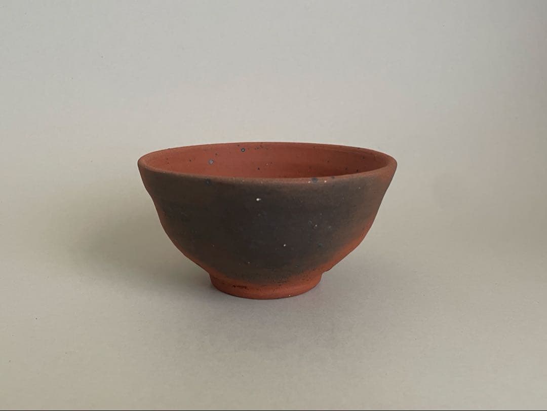 美品 中川伊作 南蛮焼茶碗 沖縄 知花窯 共箱・共布付き 茶道具 琉球 壺屋焼