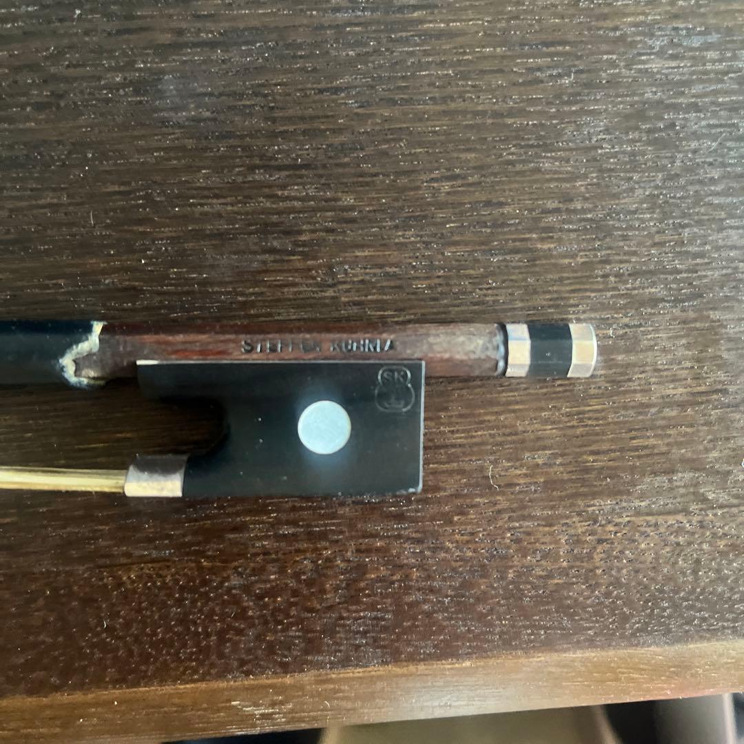 バイオリン4/4 弓　ケース付き