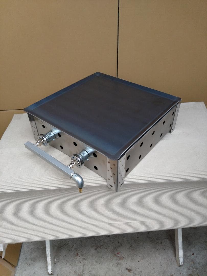 少スペース 新品 LPガスグリラー 鉄板焼き グリドル 45x45cm イベント