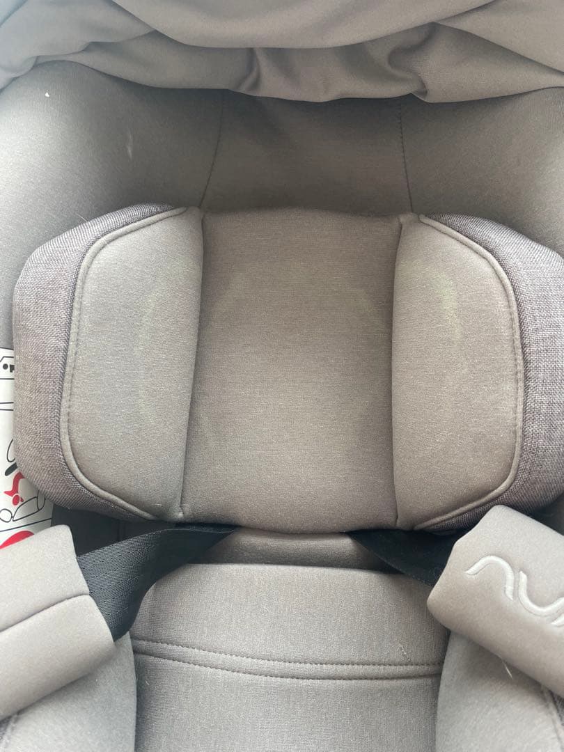 nuna ベビーシート グレー 日よけ付き