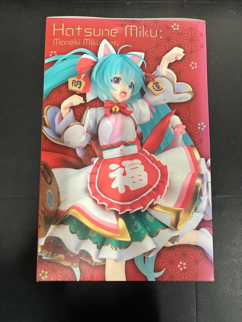 初音ミク 招きミクver. ＫＡＤＯＫＡＷＡ　1/7スケールフィギュア