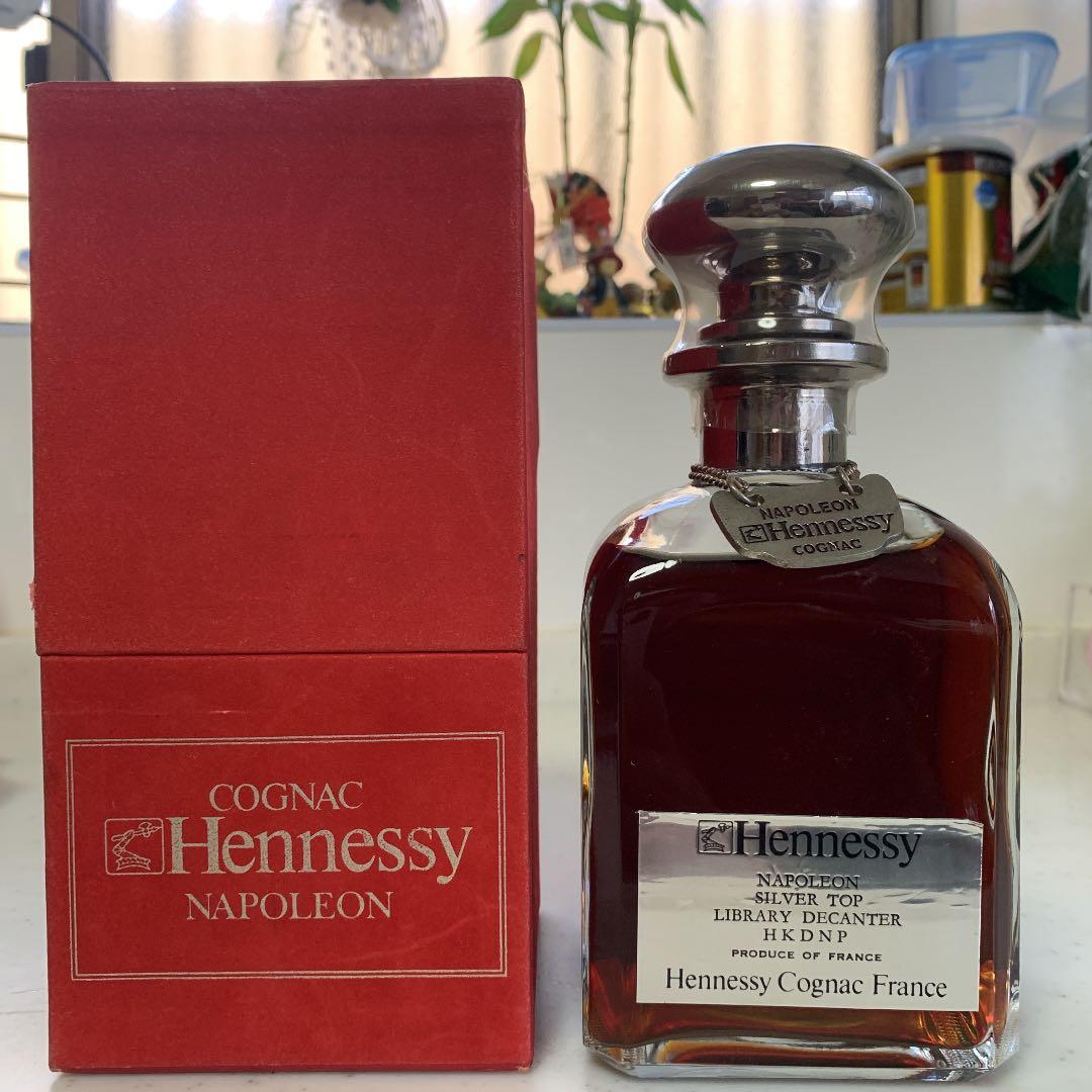 ナポレオンコニャックヘネシーシルバートップ