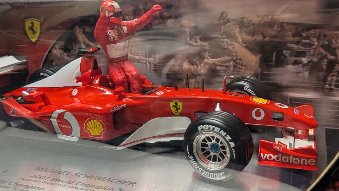 限定 HW 1/18 Ferrari F-2002 #1 Schumacher