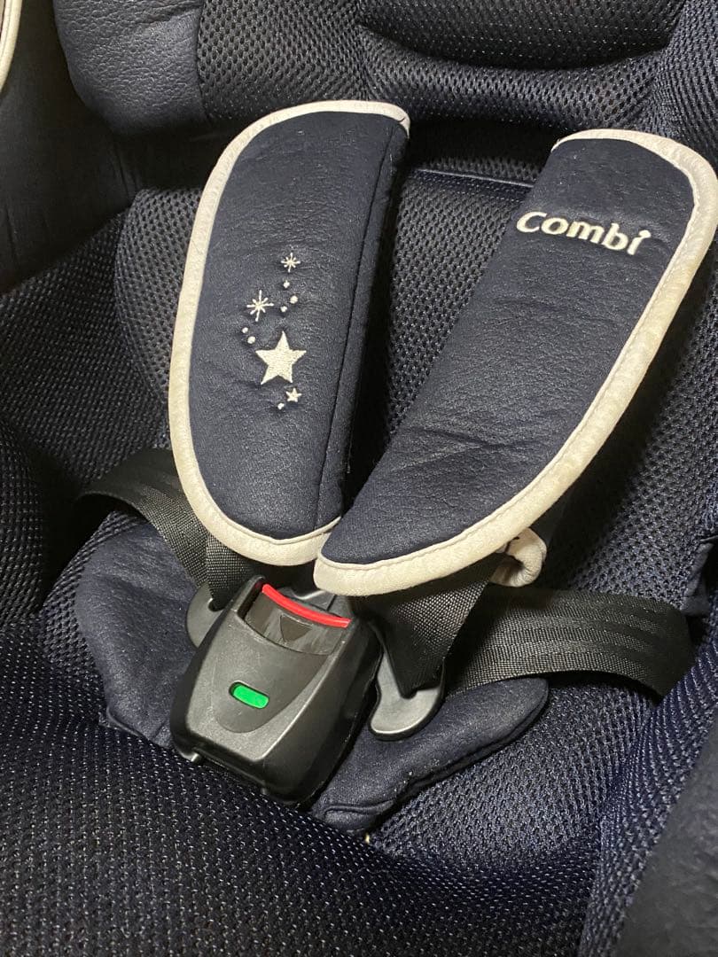 極美品　コンビ クルムーヴ シンプライト トイザらス限定 チャイルドシート