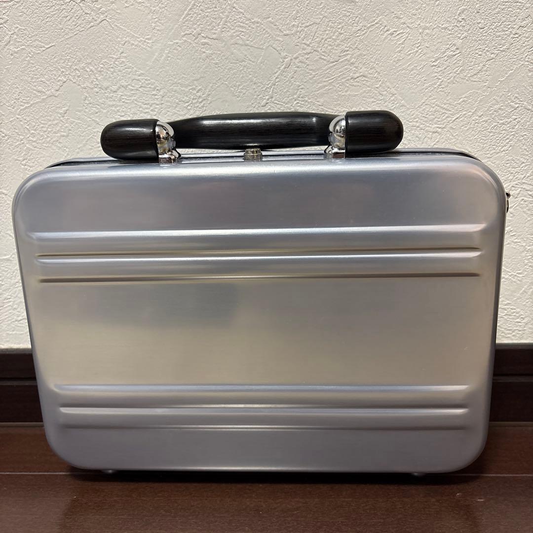 ZEROHALLIBURTON アルミニウム ビジネスバッグ 鍵付き