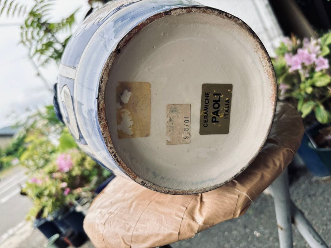 青と白の陶器花瓶 フラワーベース 極美品 激安大安売り