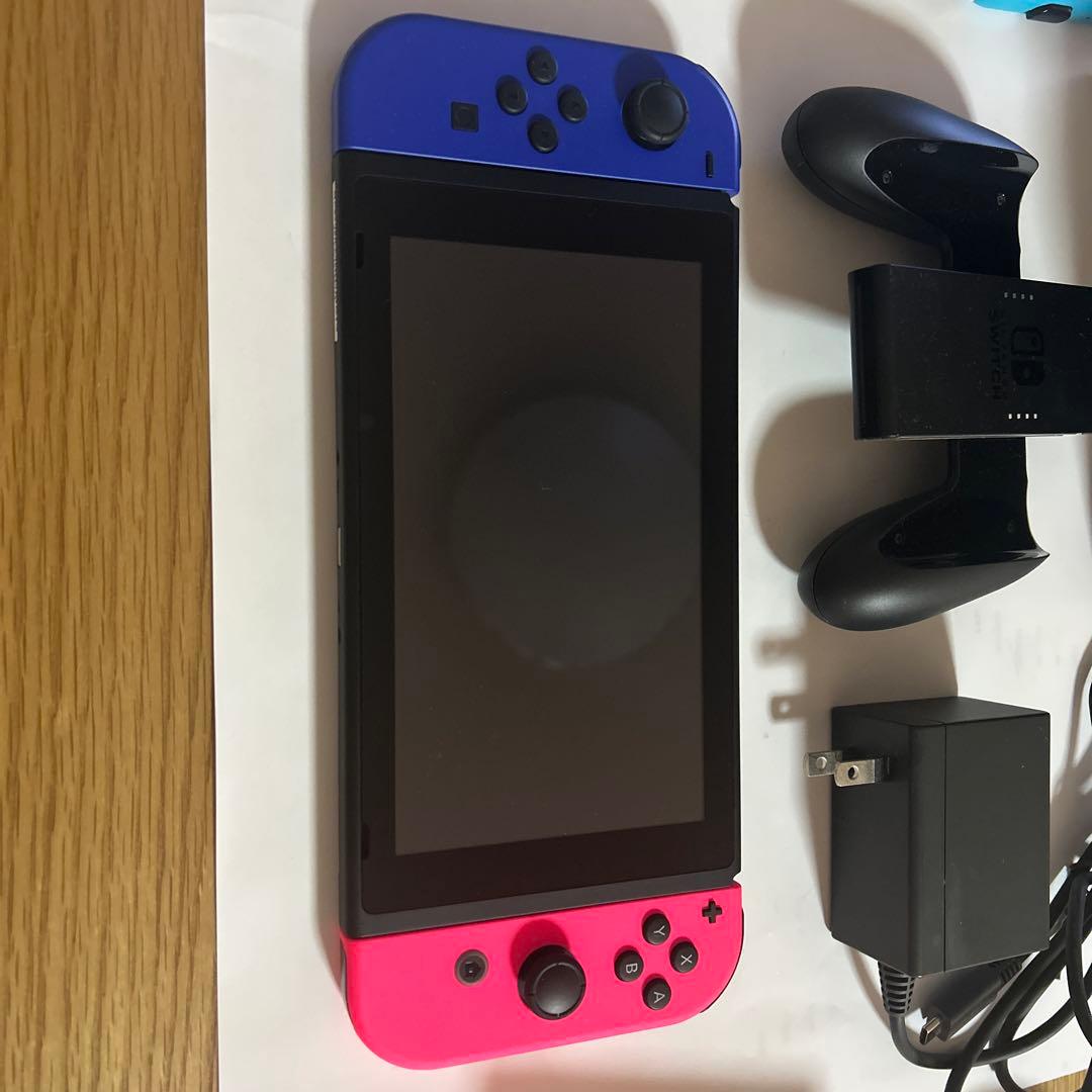 使用回数少なめ　Nintendo Switch 本体 ブルー/ネオンピンク