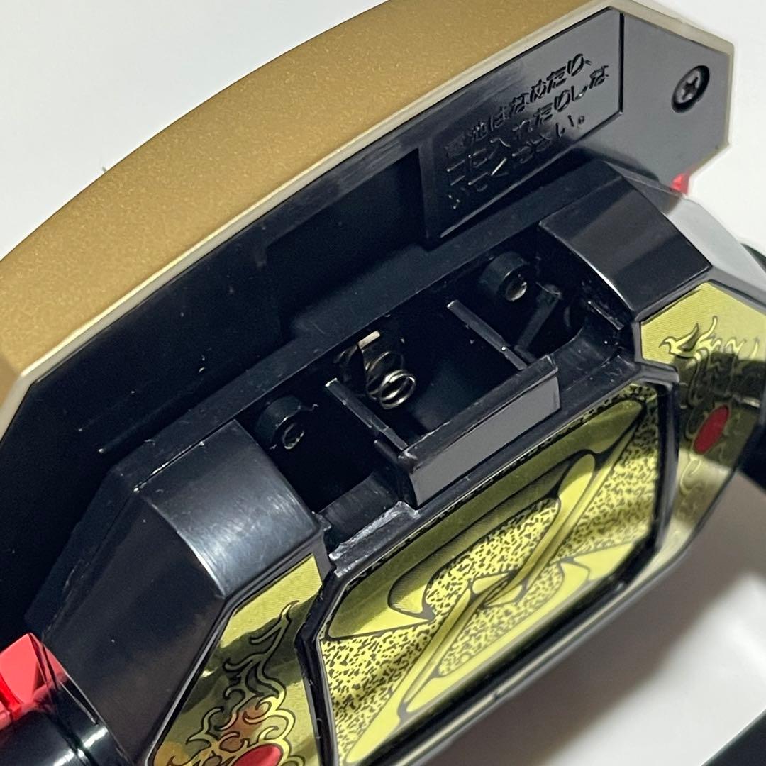 恐竜戦隊ジュウレンジャー ドラゴンバックラー 当時品 パワーレンジャー レア