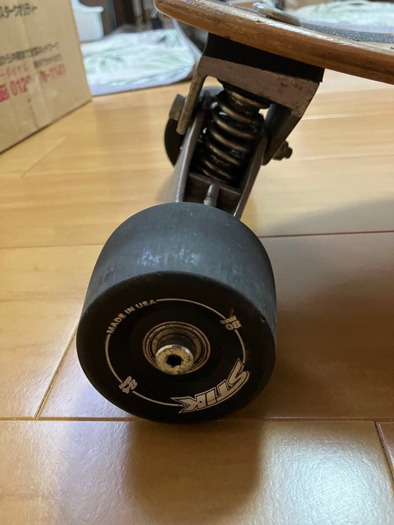 スケートボード CARVEBOARD SURFSTIK